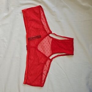 🆕 VS Red Cheeky Panties NWT